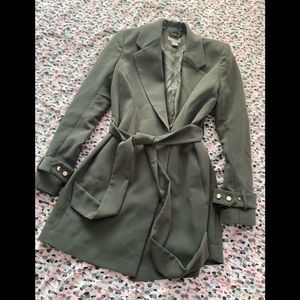 Oversized blazer with gold detail